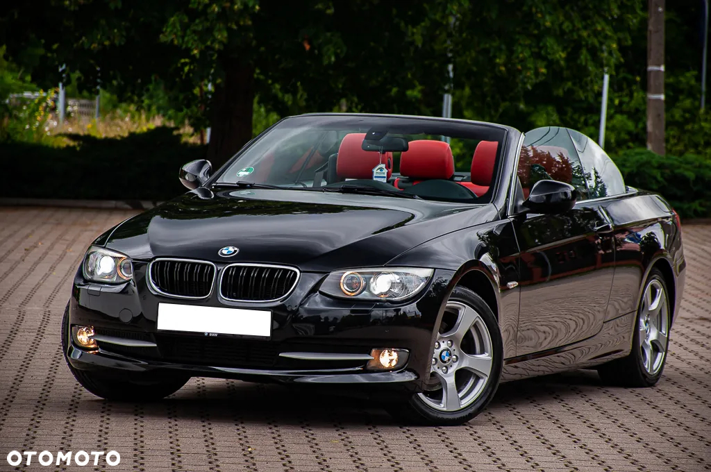 BMW Seria 3 320d DPF Blue Performance Edition Sport - 2