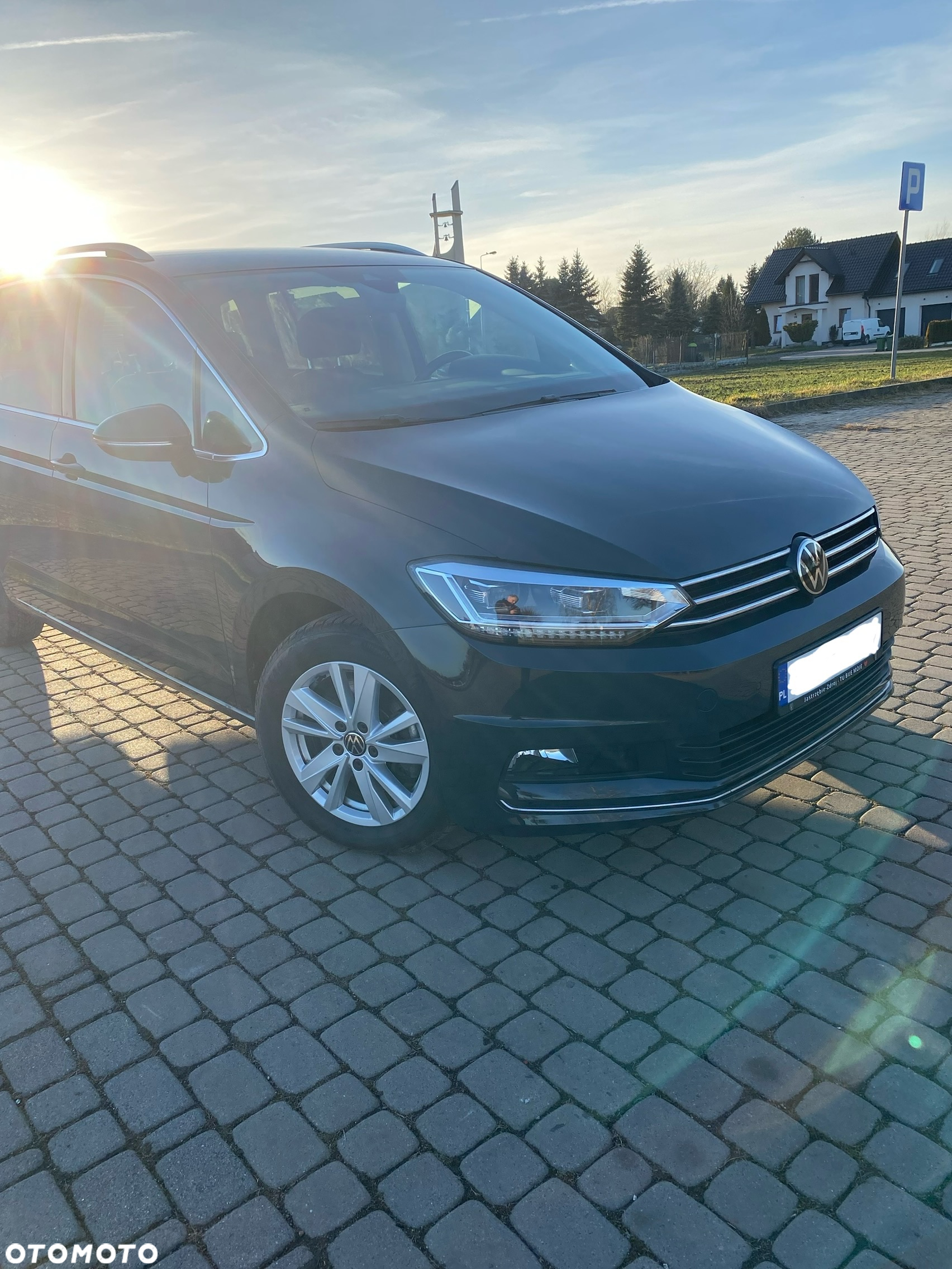 Volkswagen Touran - 2