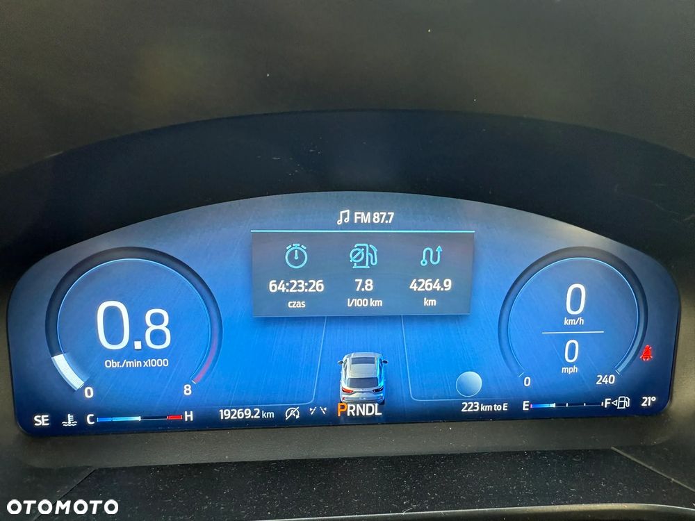 Ford Escape 2.0 EcoBoost AWD Titanium - 28