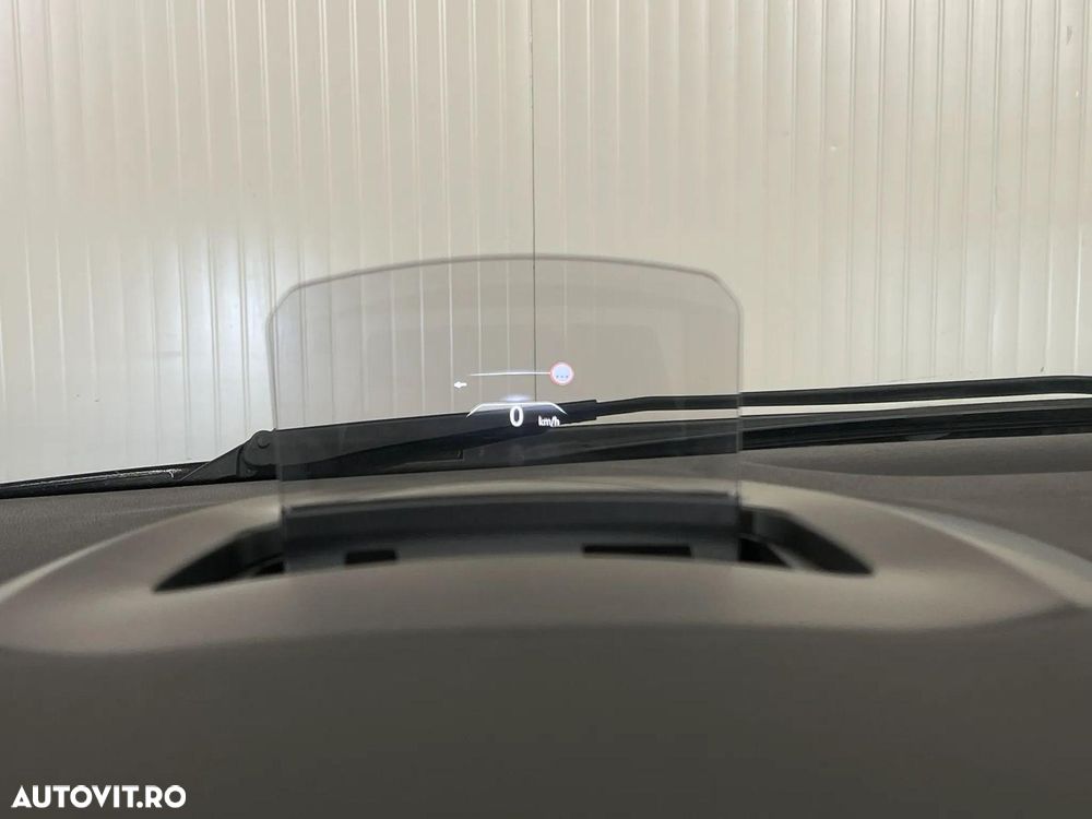 Renault Grand Scenic - 33