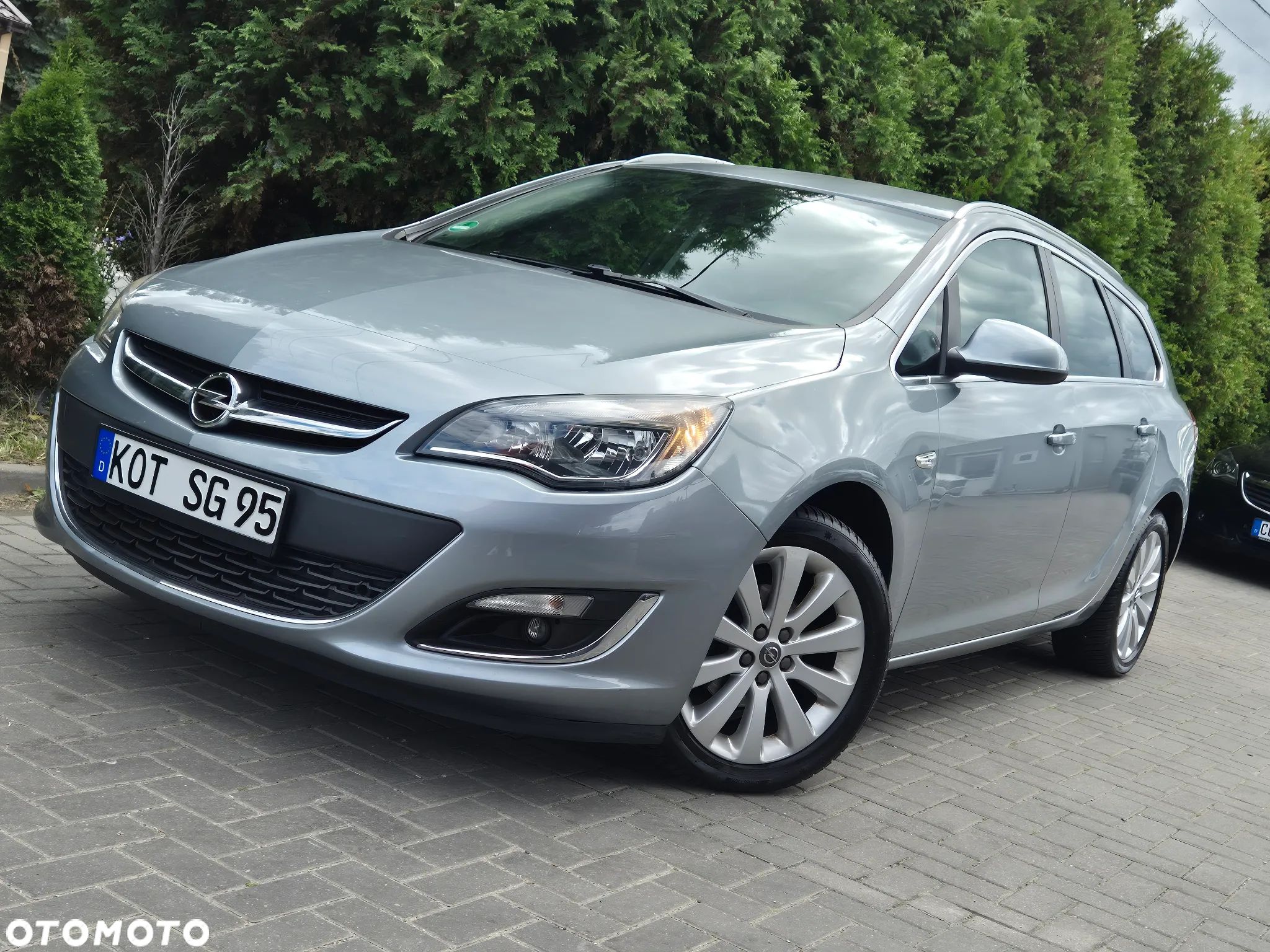 Opel Astra 1.4 Turbo ecoFLEX Start/Stop Color Edition - 1