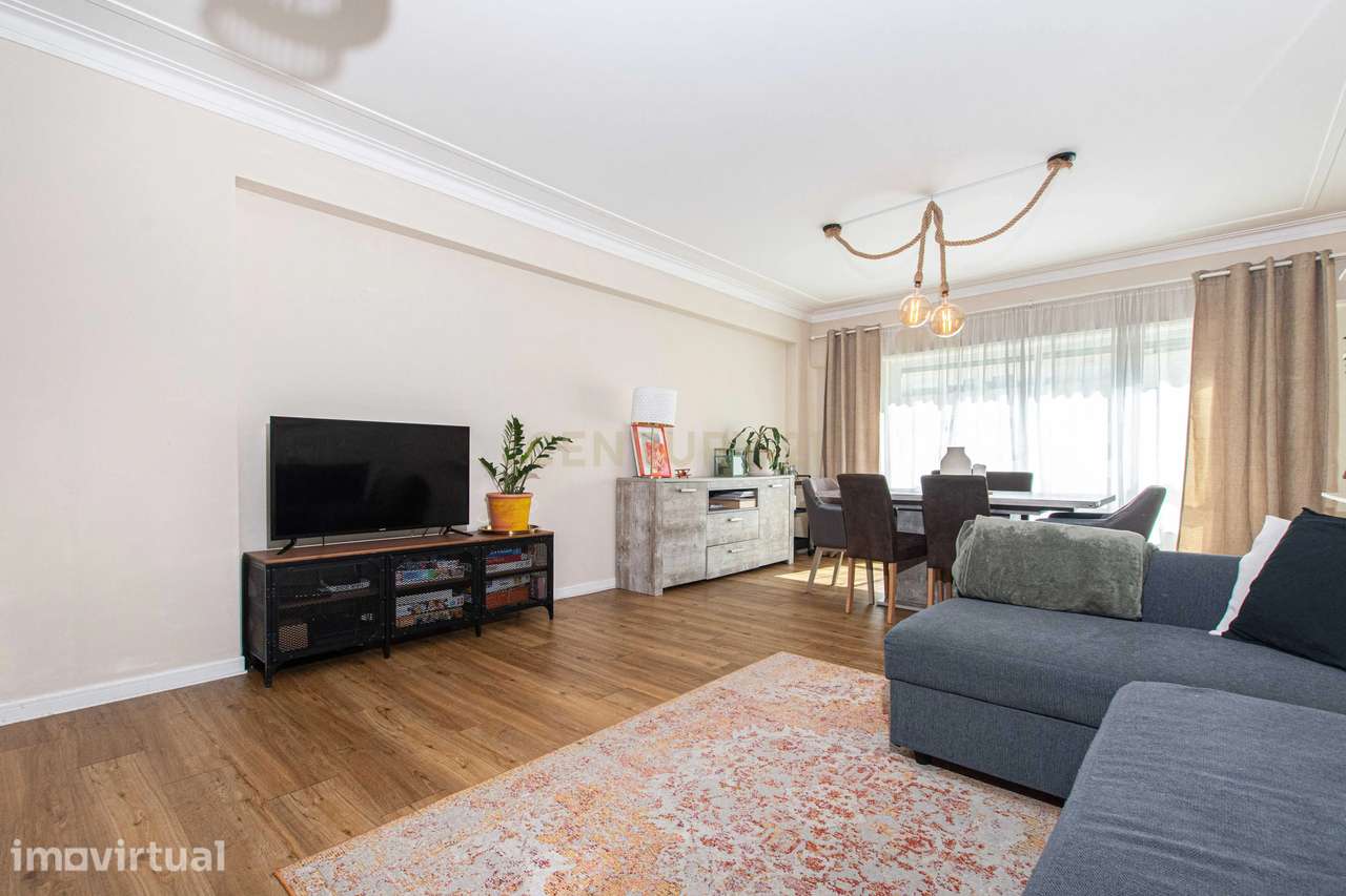 Apartamento T3 à Venda na Póvoa de Santa Iria –  (Quinta da Piedade 2ª - Grande imagem: 2/26