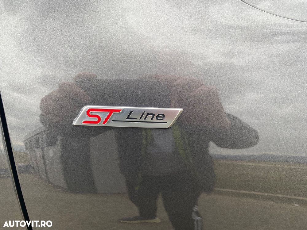 Ford Kuga 2.5 Duratec FHEV ST-LINE X - 8