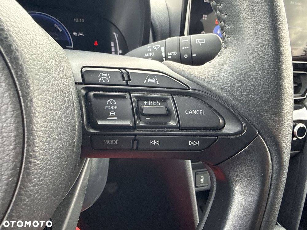 Toyota Yaris Cross Hybrid 1.5 Style AWD - 17