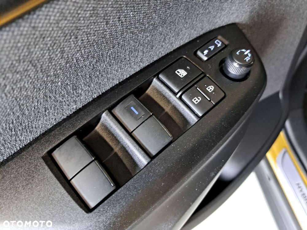 Toyota Yaris Cross Hybrid 1.5 Adventure 4x4 - 36
