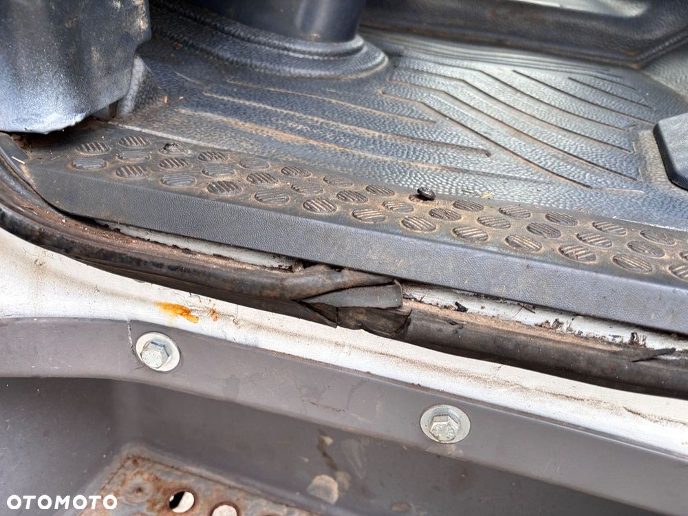 Versalift Atego 1218 - 12