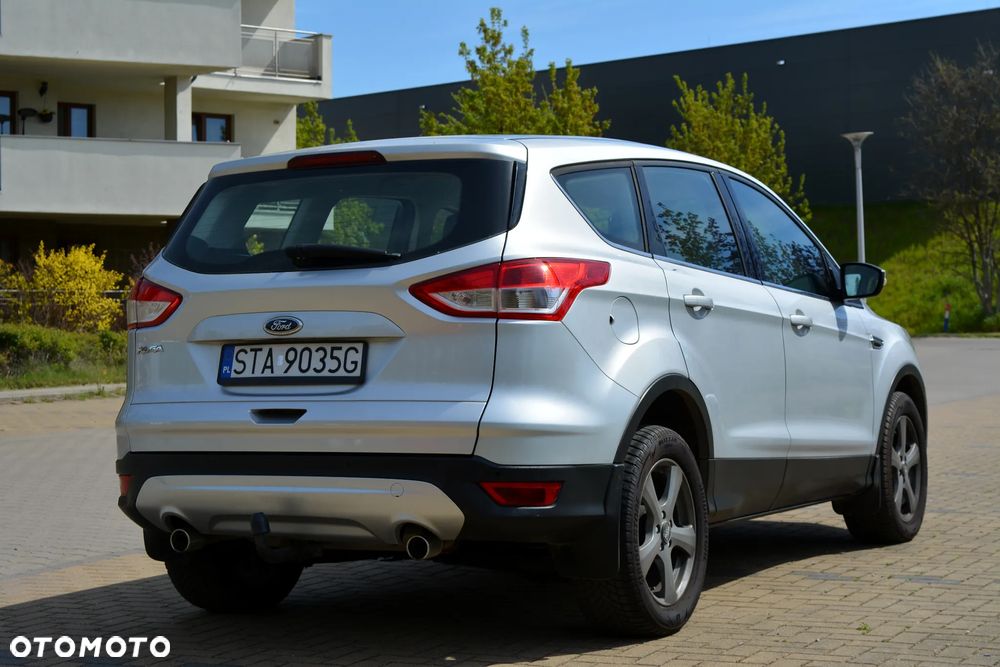 Ford Kuga 2.0 TDCi 4WD Titanium - 24