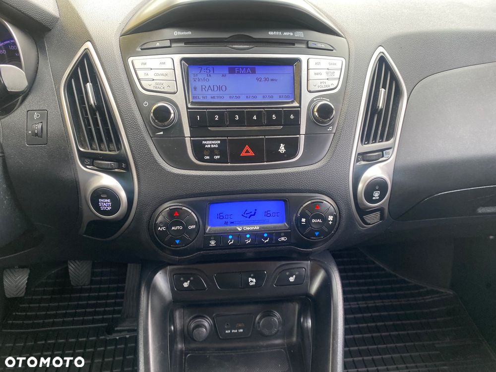 Hyundai ix35 2.0 Premium 2WD - 24