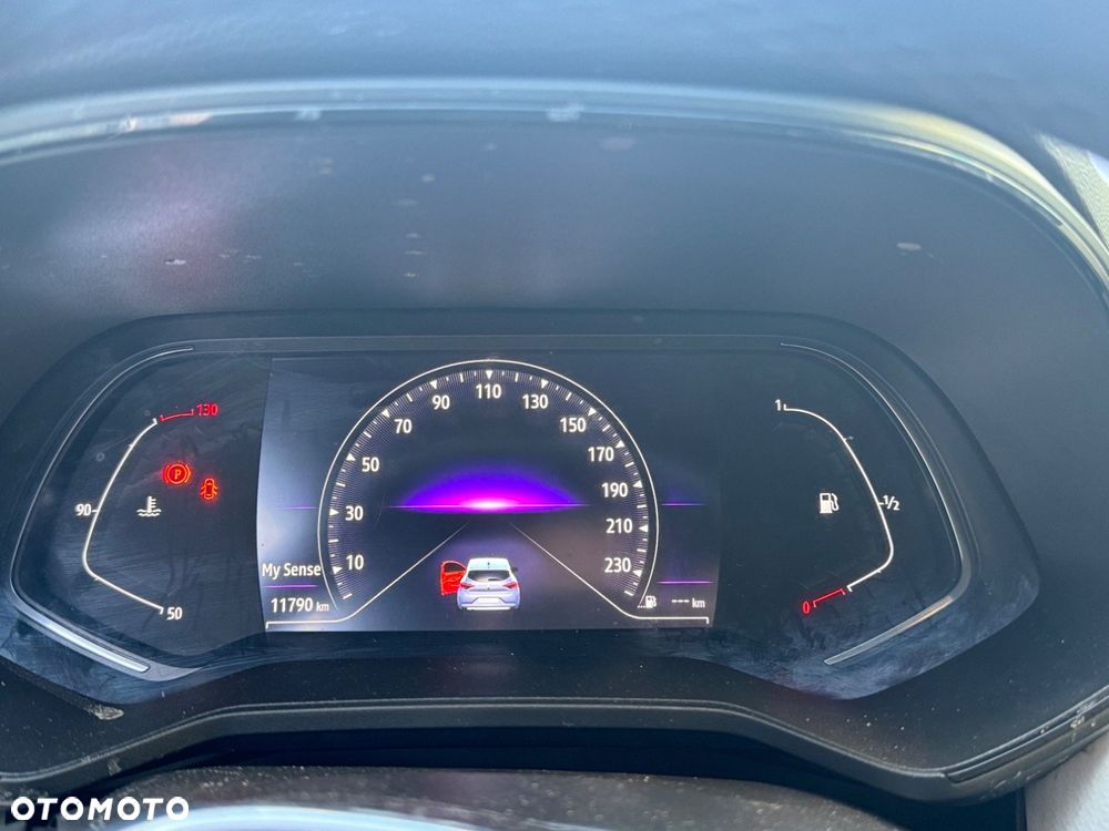 Renault Clio 1.0 TCe Techno - 10