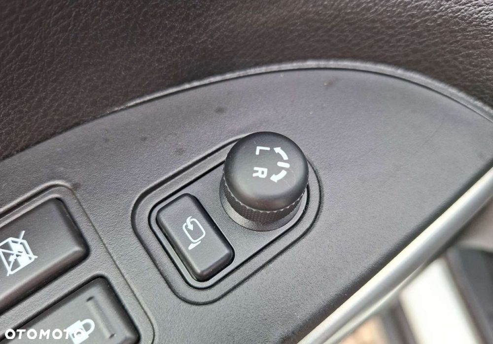 Suzuki S-Cross - 24
