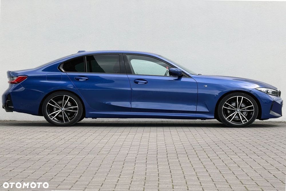 BMW Seria 3 320d xDrive mHEV M Sport - 4
