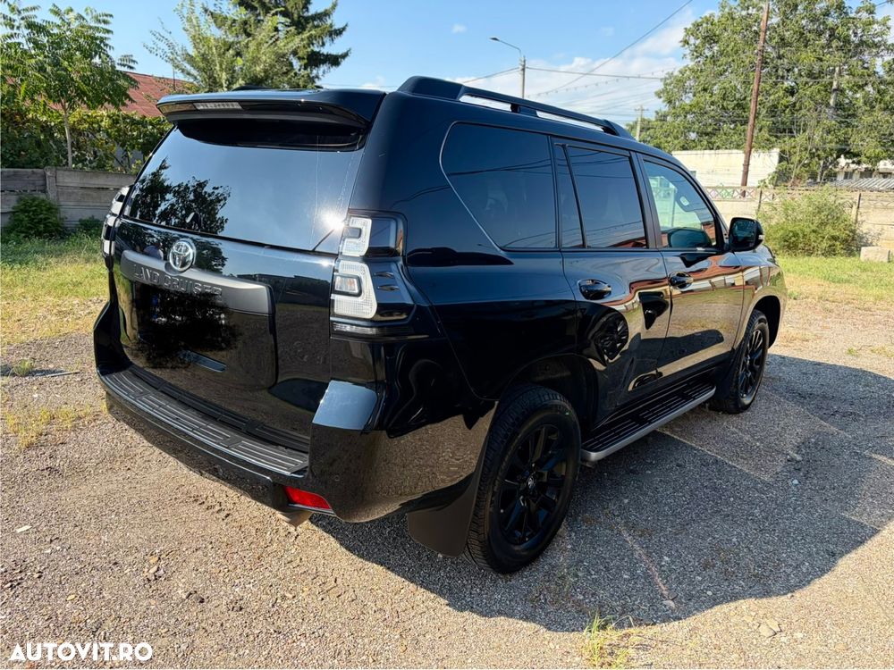 Toyota Land Cruiser 2.8l D-4D 204 CP A/T Luxury Black Matte Edition - 10