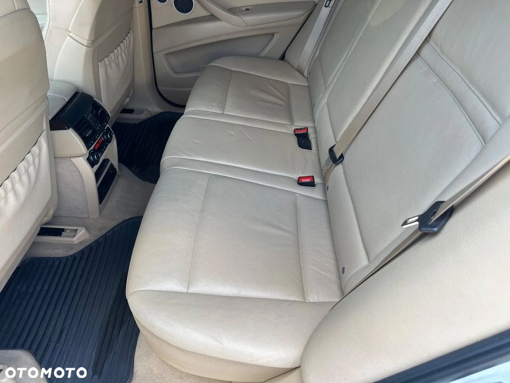 BMW X5 - 21