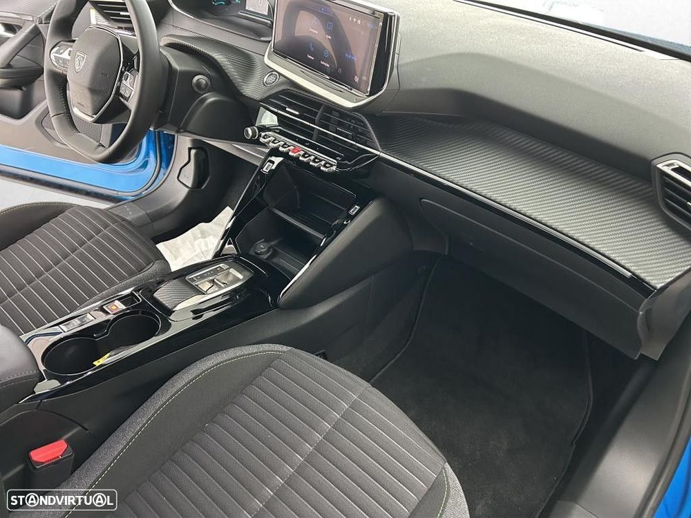 Peugeot 2008 - 14