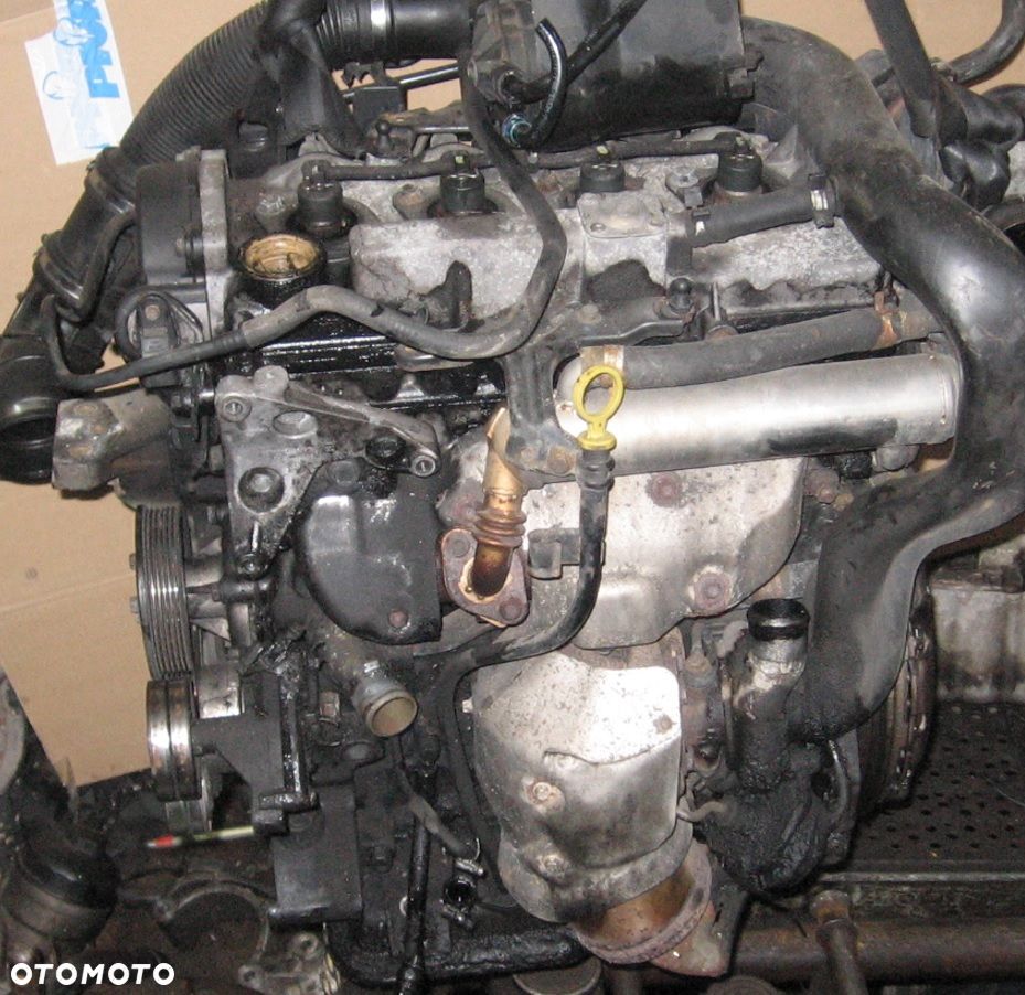 silnik motor słupek pompa dwumasa F23 OPEL ASTRA H MERIVA A1.7 - 2