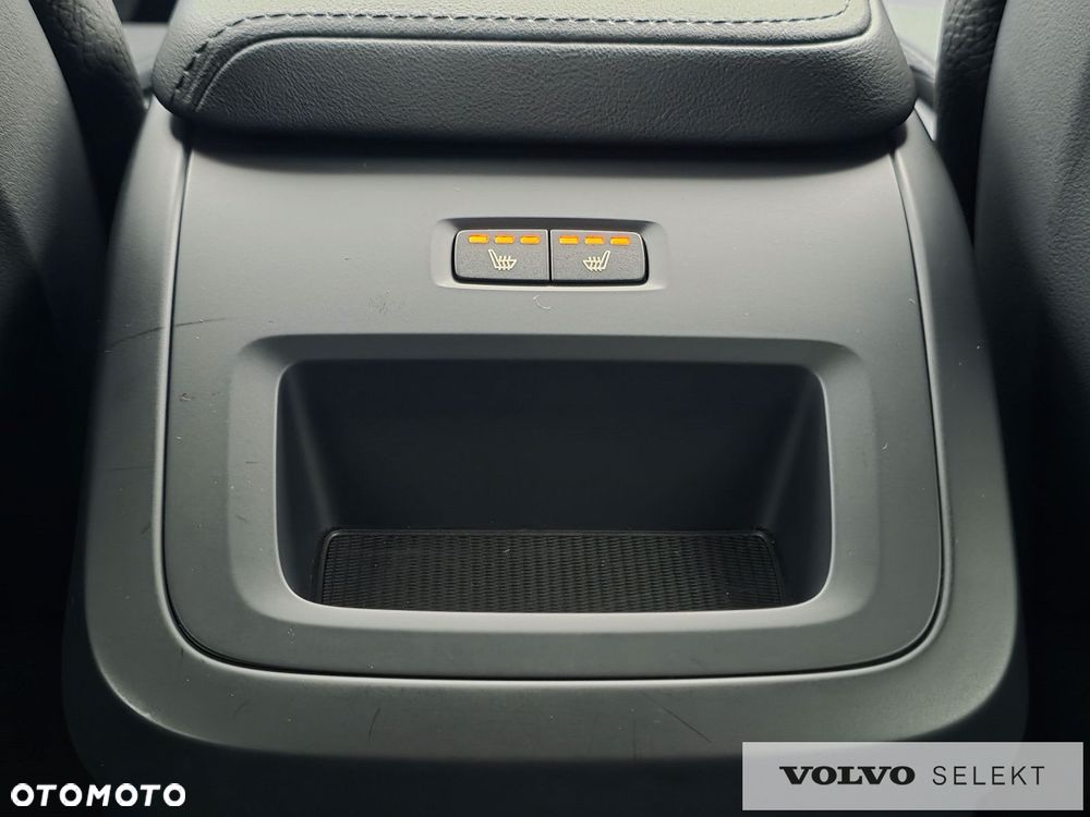 Volvo XC 60 - 32