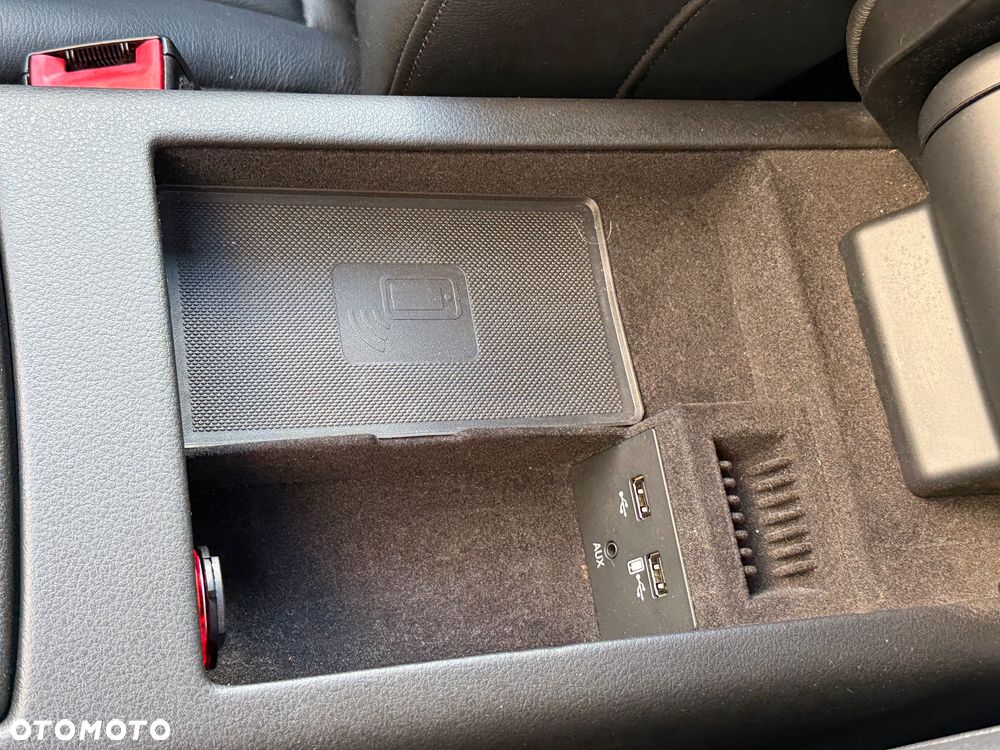 Audi A6 Avant 2.0 TDI ultra S tronic - 41