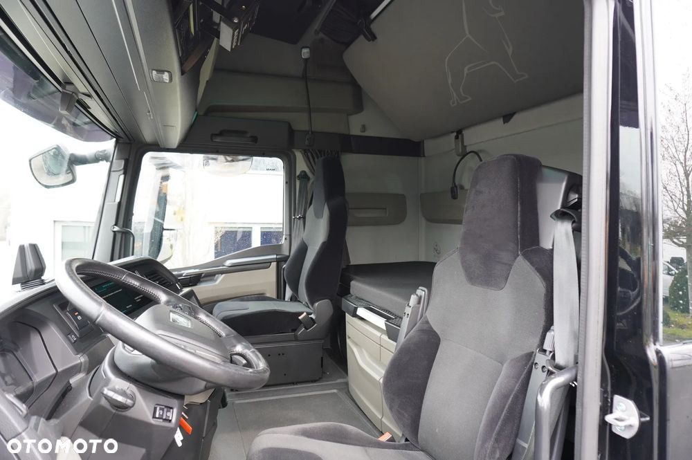 MAN TGX 28.480 6x2 / 2024 / Chłodnia Krone 18 EPAL / Dopplestock - 15