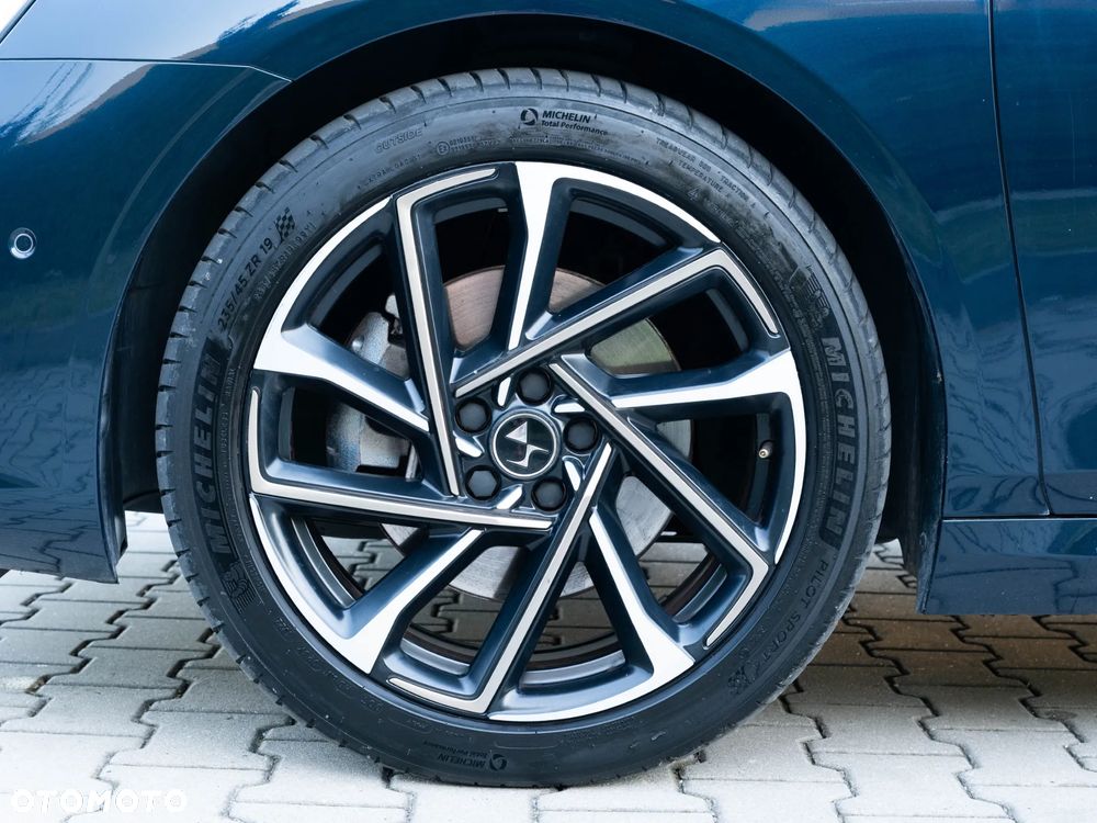 DS Automobiles DS 9 1.6 PureTech Performance Line + - 14