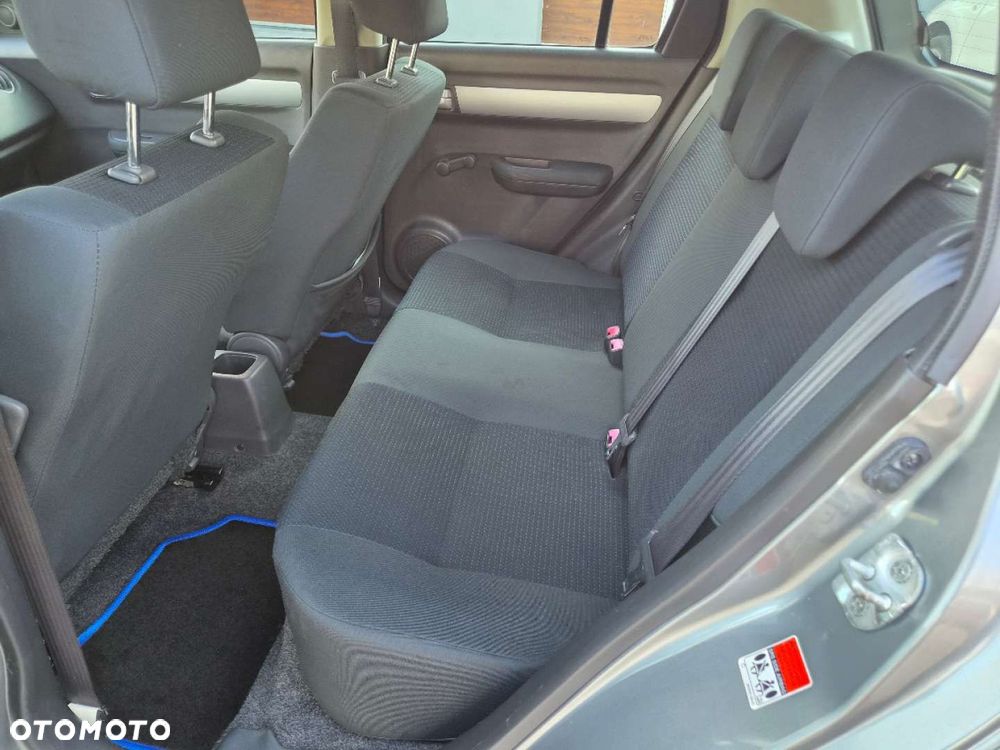 Suzuki Swift - 16