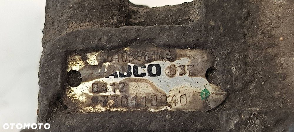 ZAWÓR POWIETRZA RENAULT PREMIUM 460 DXI - 5