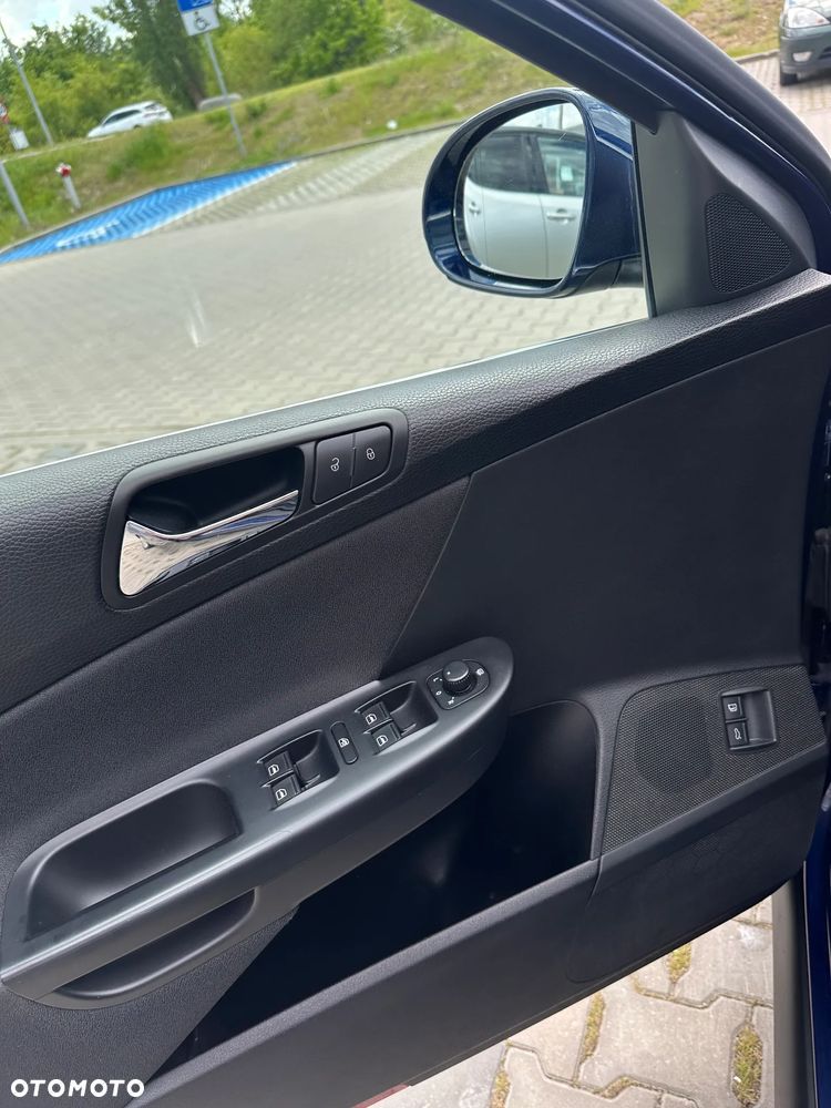 Volkswagen Passat 2.0 FSI Comfortline - 11