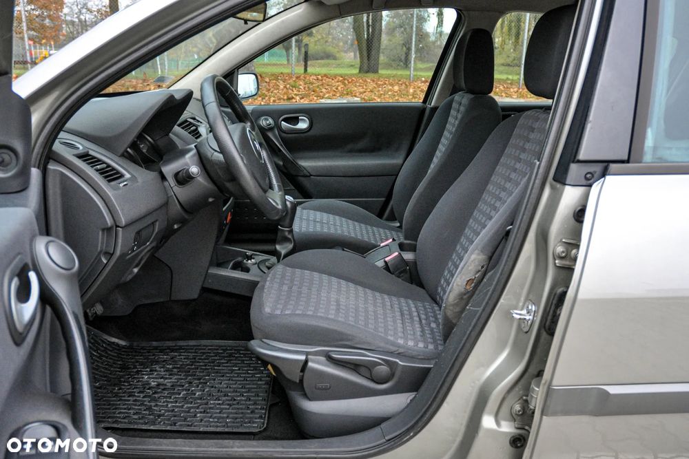 Renault Megane - 7