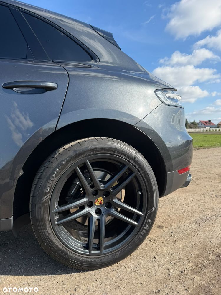 Porsche Macan Standard - 7