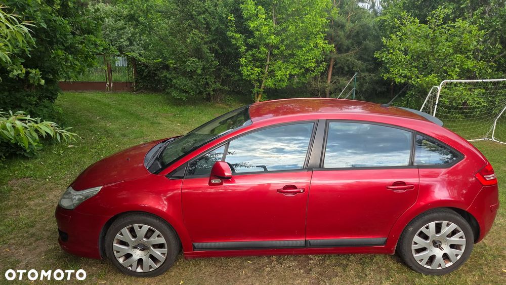 Citroën C4 1.6 16V Magic - 8