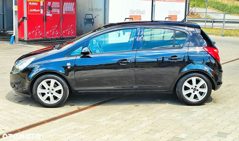 Opel Corsa 1.4 16V 111 - 2