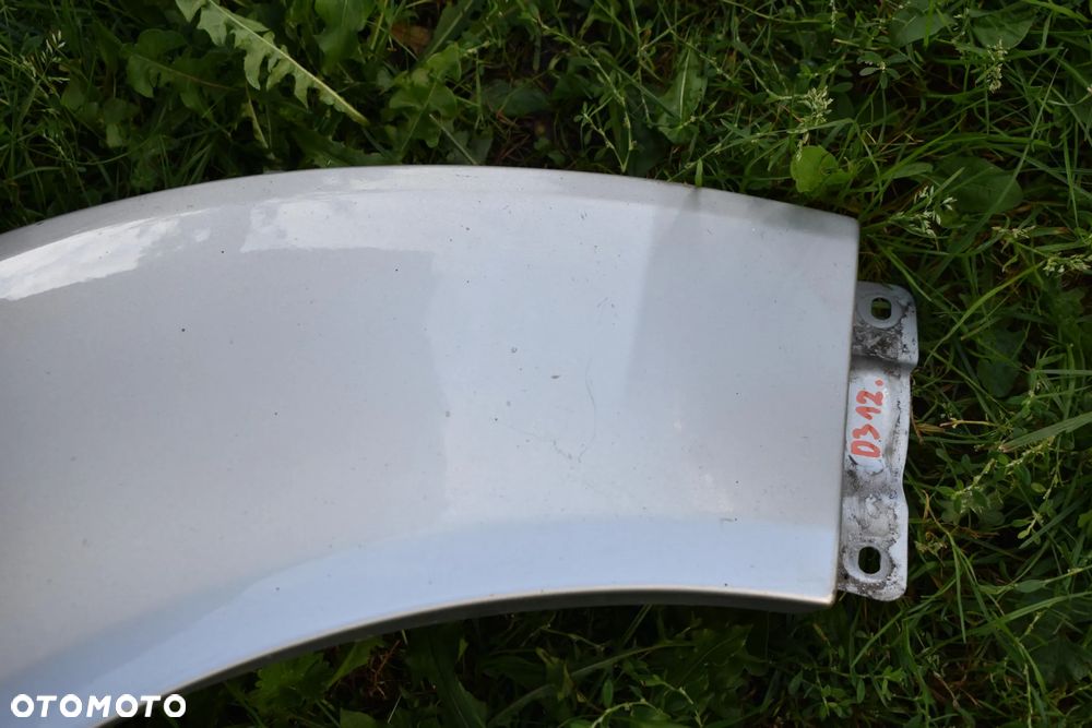 AUDI A8 D3 BŁOTNIK PRAWY PRZEDNI PRZÓD LY7W SREBRNY - 8