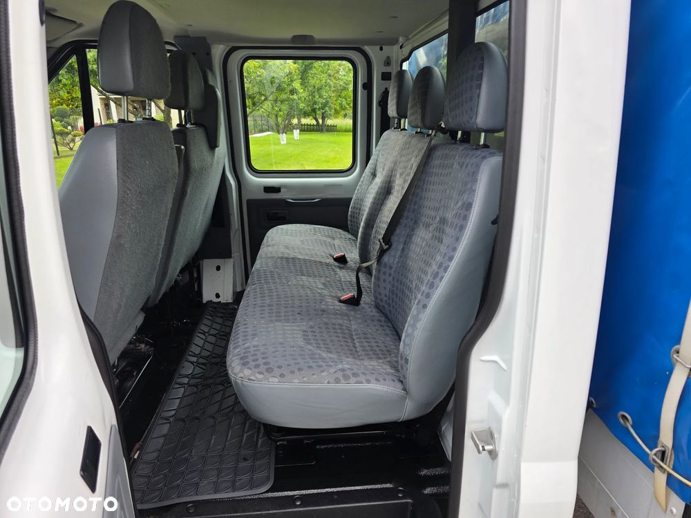 Ford Transit 2.2 TDCI 6 osobowy - 15