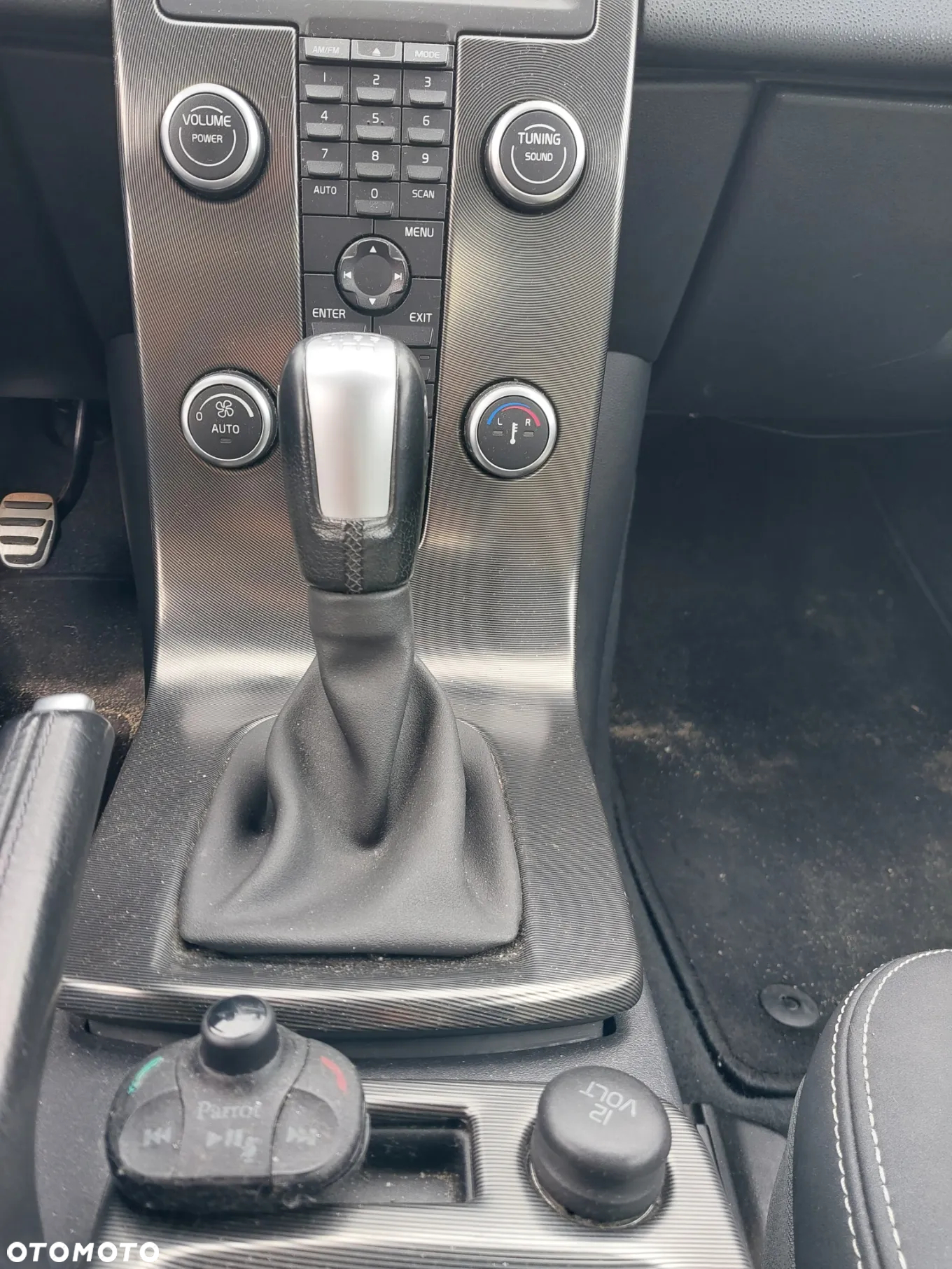 Volvo C30 D2 R-Design - 23