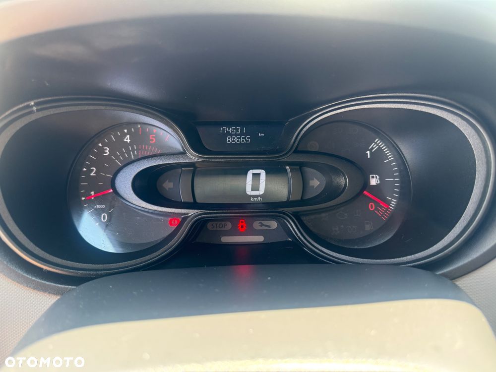 Renault Trafic - 27