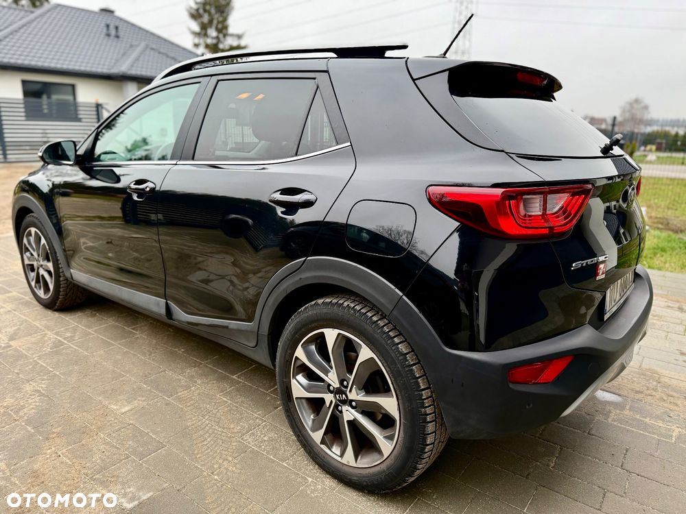 Kia Stonic 1.4 L - 7