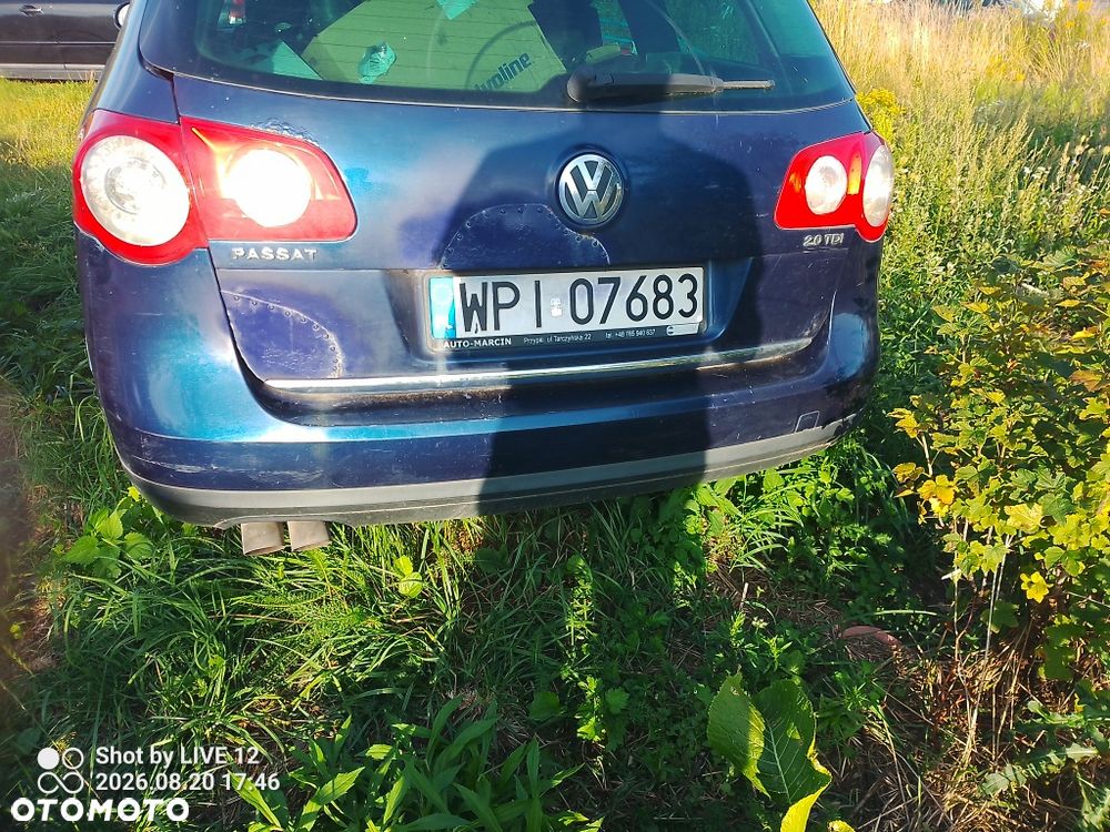 Volkswagen Passat - 6