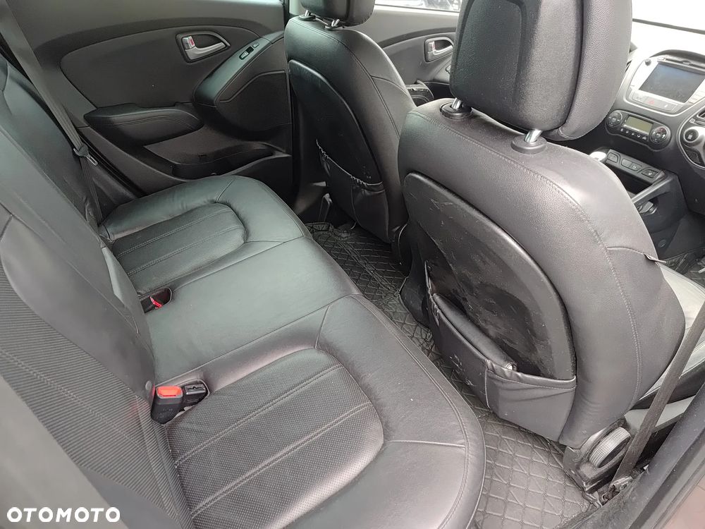 Hyundai ix35 2.0 CRDi Premium 2WD - 19