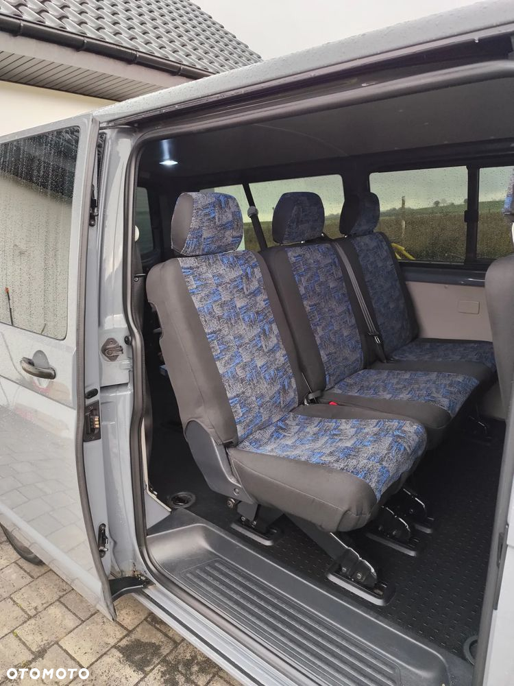 Volkswagen Transporter - 16