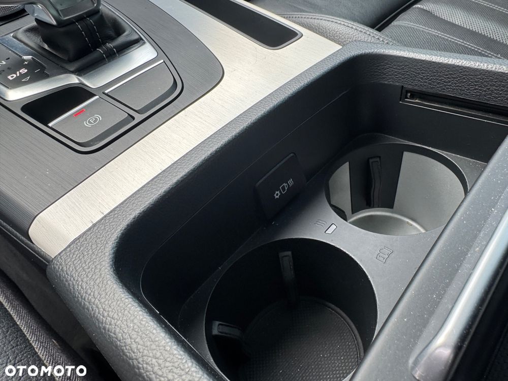 Audi Q5 2.0 TFSI Quattro Design S tronic - 26