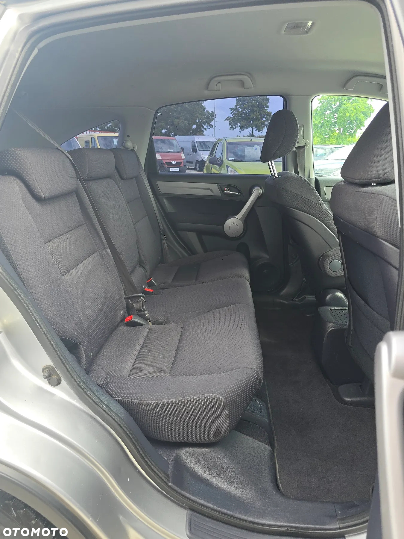 Honda CR-V - 12