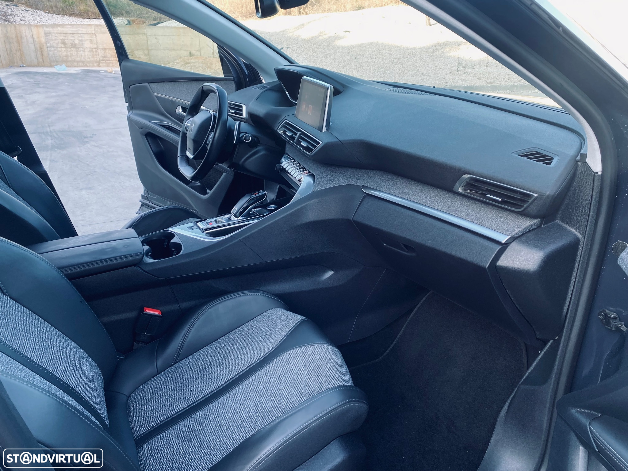 Peugeot 3008 1.2 PureTech Allure Grip Control EAT6 - 14