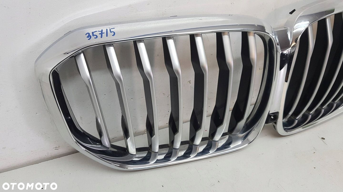 BMW X5 G05 GRILL ATRAPA NERKI - 2
