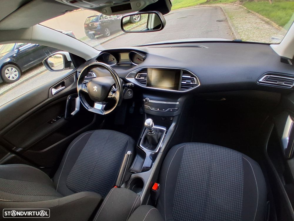 Peugeot 308 1.5 BlueHDi Business Line - 28