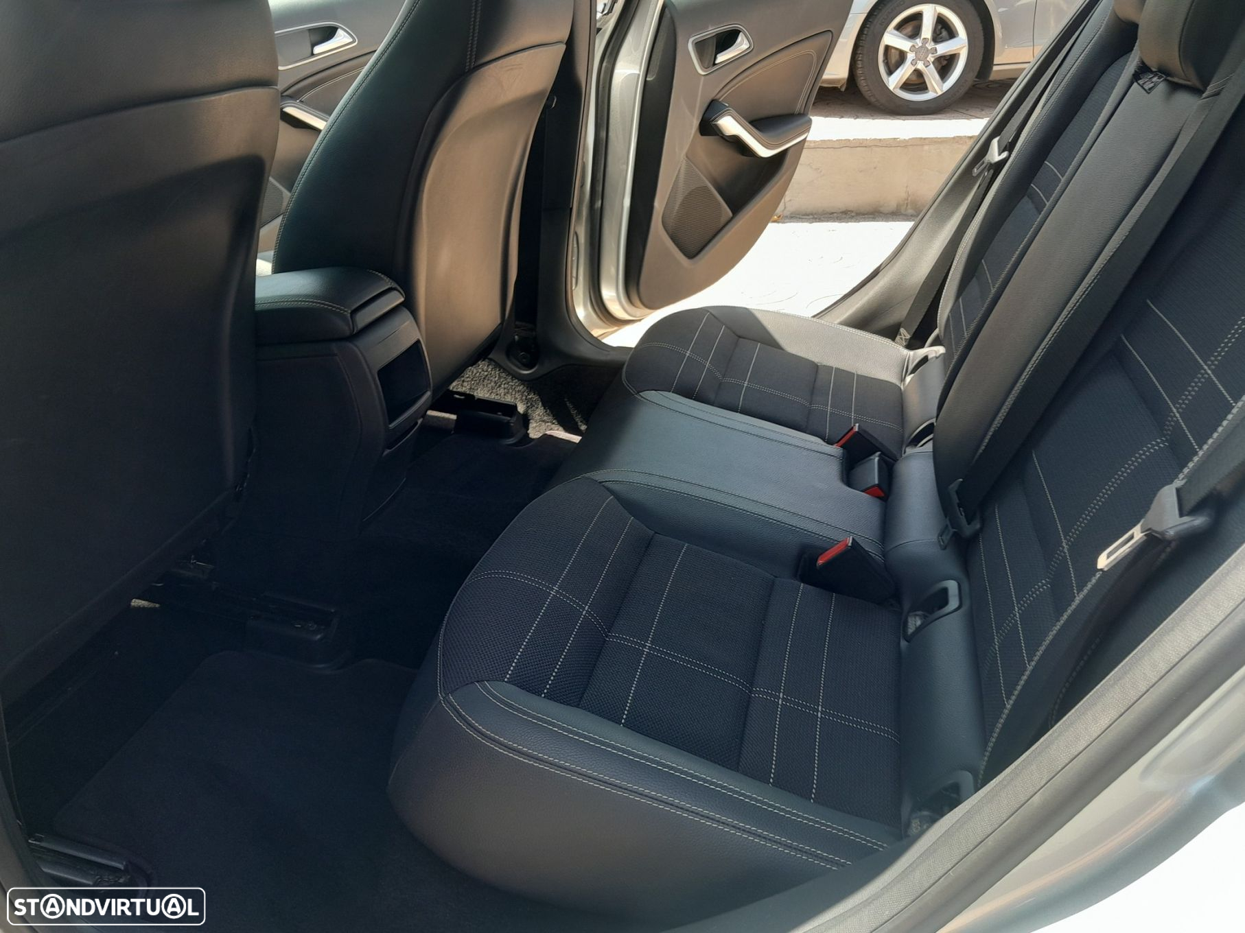 Mercedes-Benz A 180 CDi BE Urban - 9