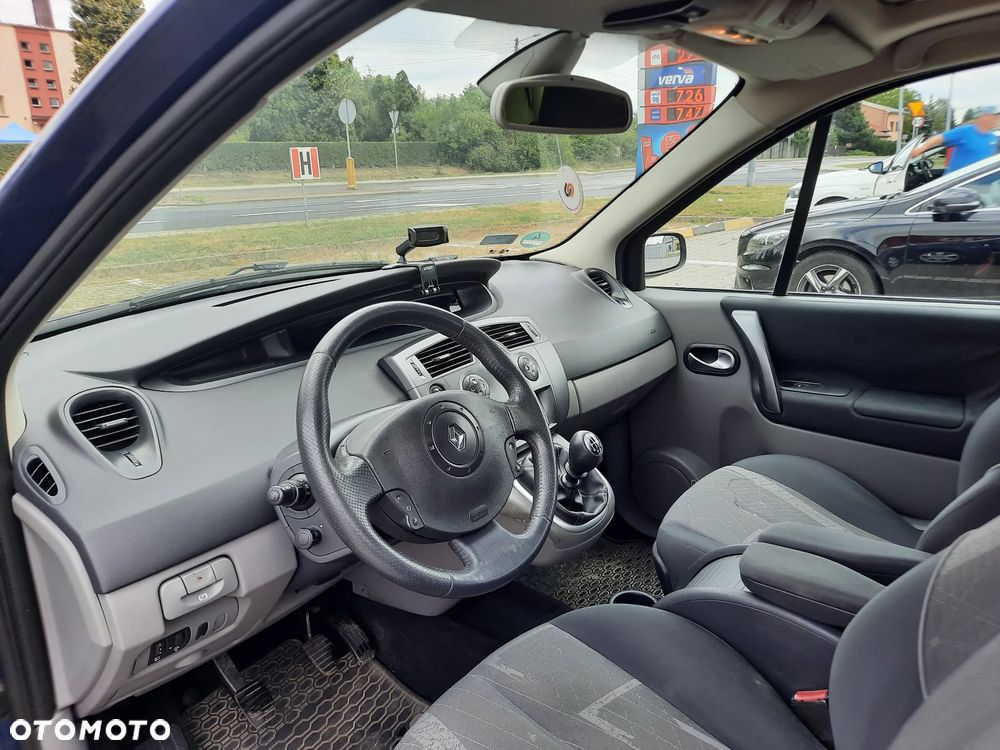 Renault Scenic 2.0 16V Confort Authentique - 7