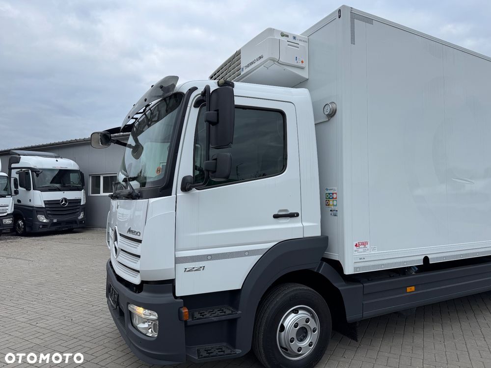 Mercedes-Benz ATEGO 1221 CHŁODNIA 7.3m + WINDA - 25
