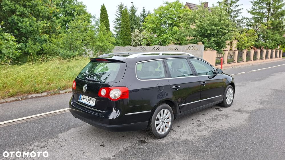 Volkswagen Passat 2.0 TDI Comfortline DSG - 3