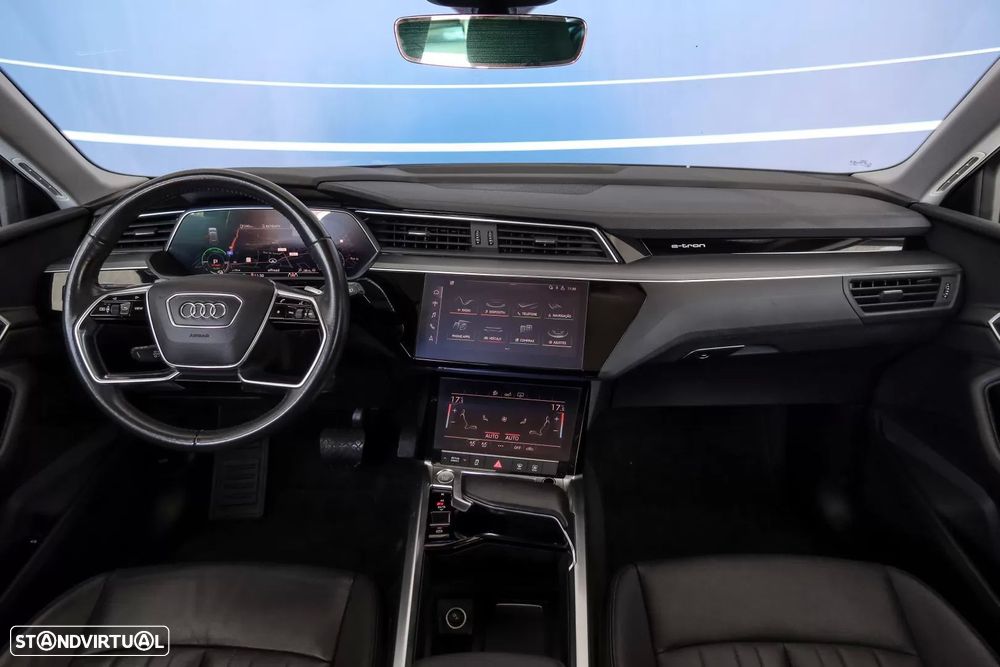Audi e-tron 55 quattro - 6