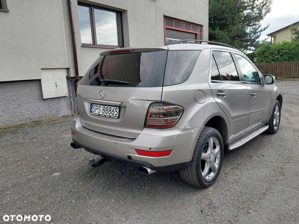 Mercedes-Benz ML - 6