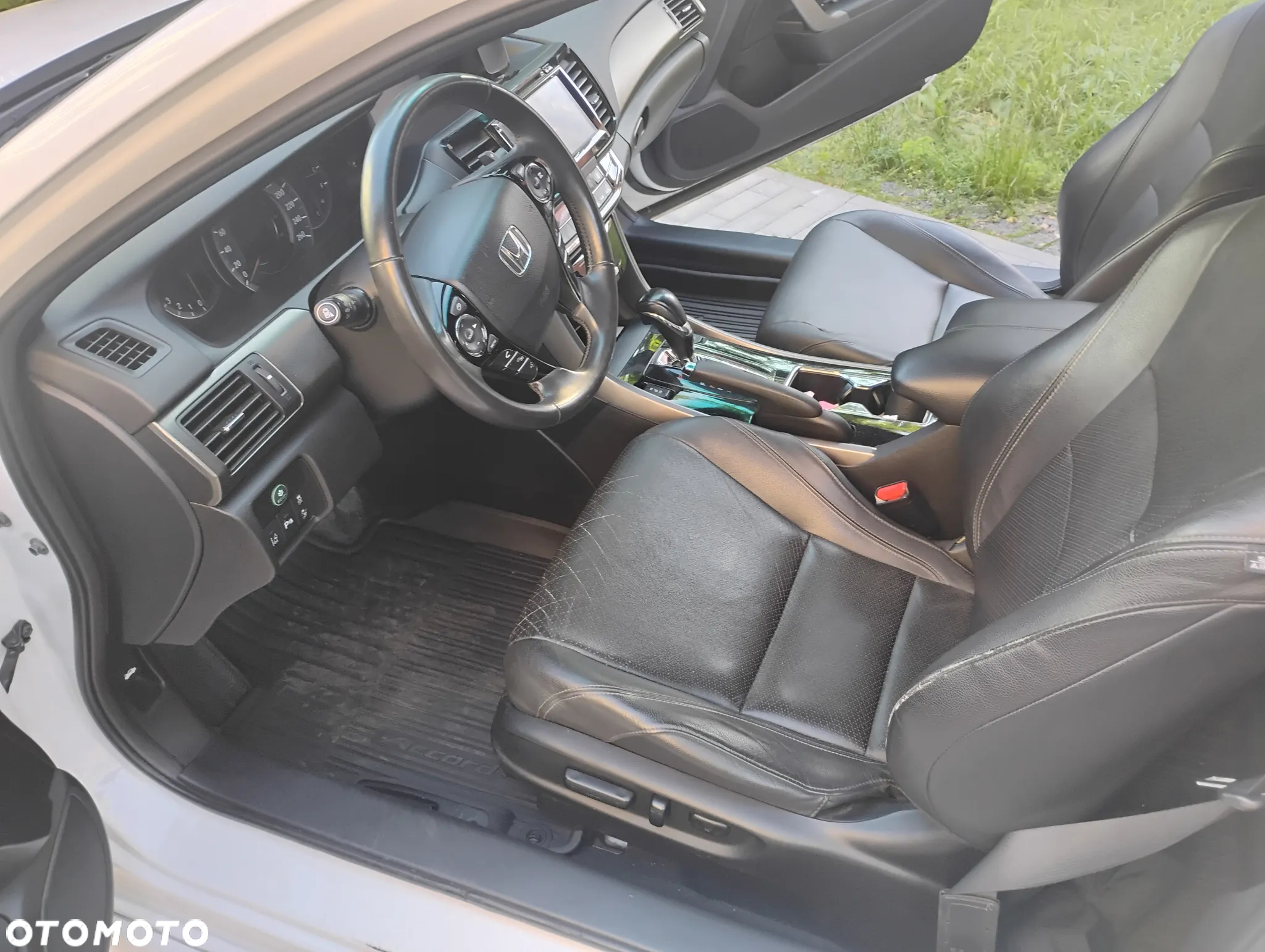 Honda Accord - 4